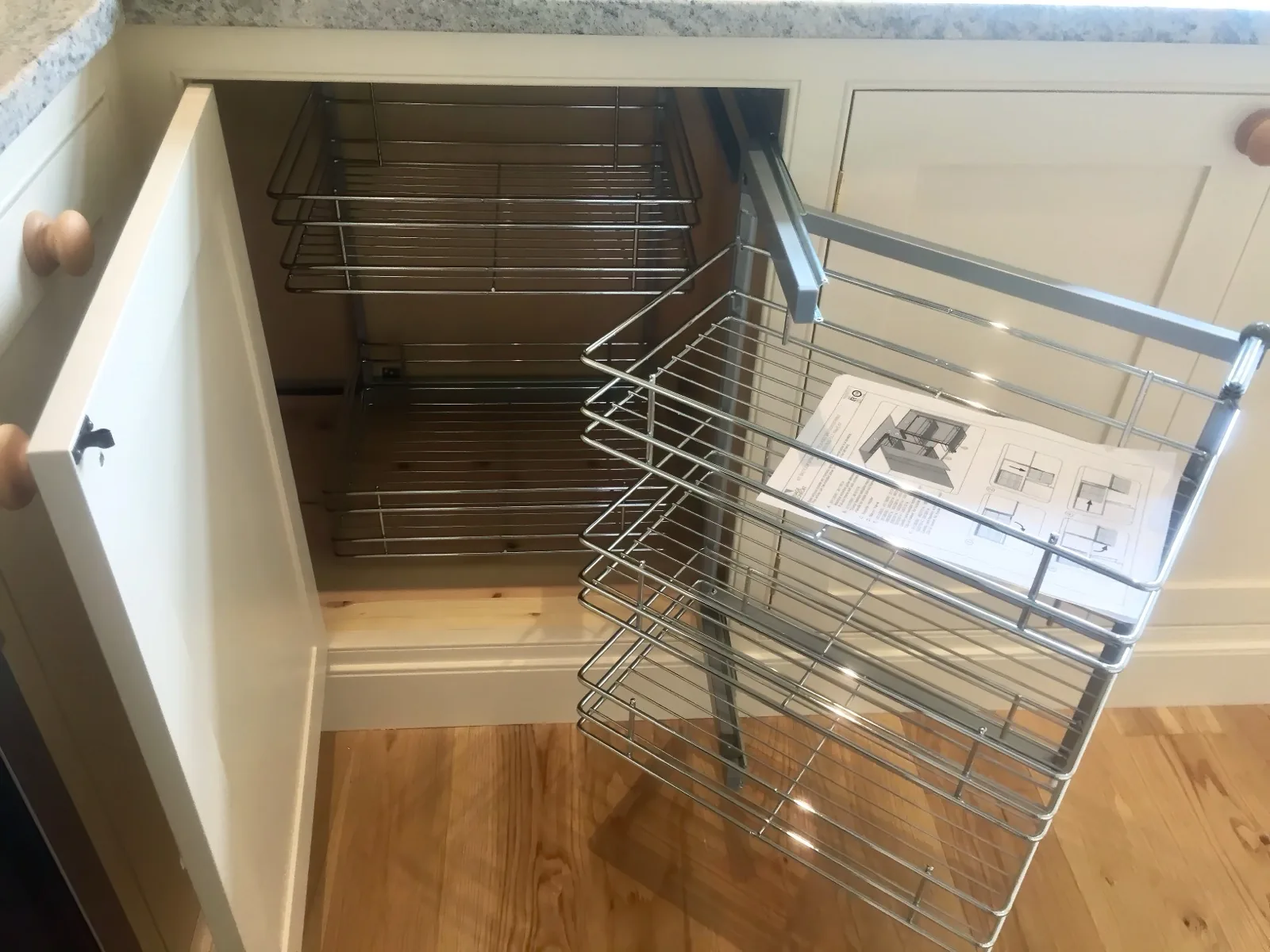 Bespoke shaker kitchen in Henleaze, Bristol by Paul Gunningham — Henleaze Kitchen project, photo 10 of 12