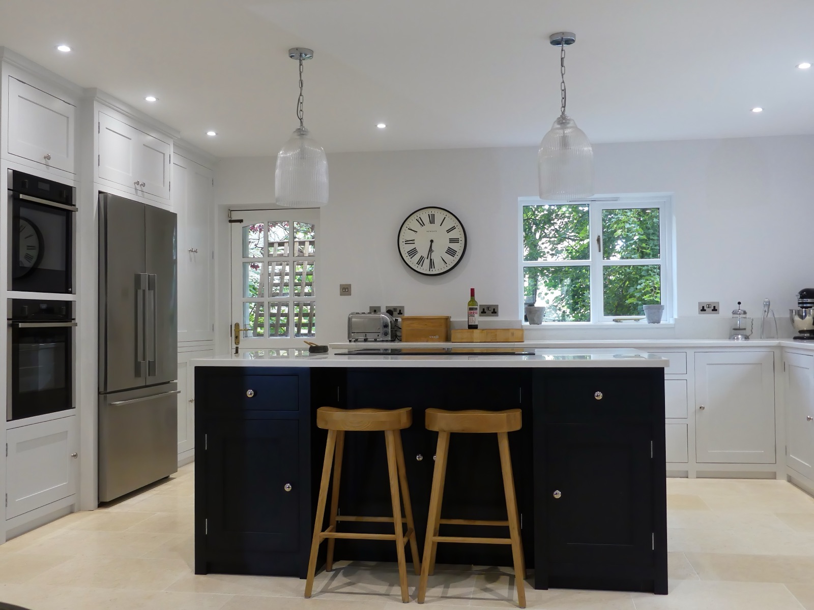 Bespoke shaker kitchen in Stroud, Gloucestershire by Paul Gunningham — Stroud Kitchen project, photo 7 of 21