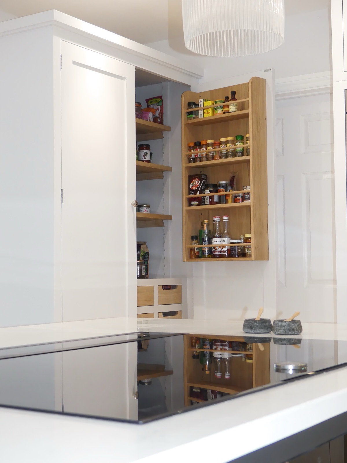 Bespoke shaker kitchen in Stroud, Gloucestershire by Paul Gunningham — Stroud Kitchen project, photo 12 of 21